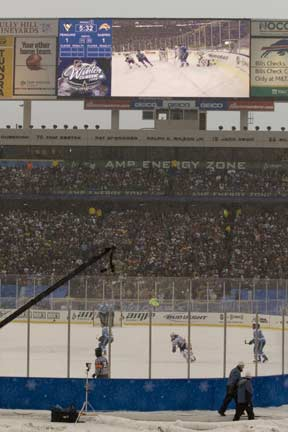 Illustration for article titled Our On-Site Report From The Ice Bowl